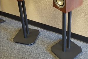 Best Monitor Stands for a Home Recording Studio