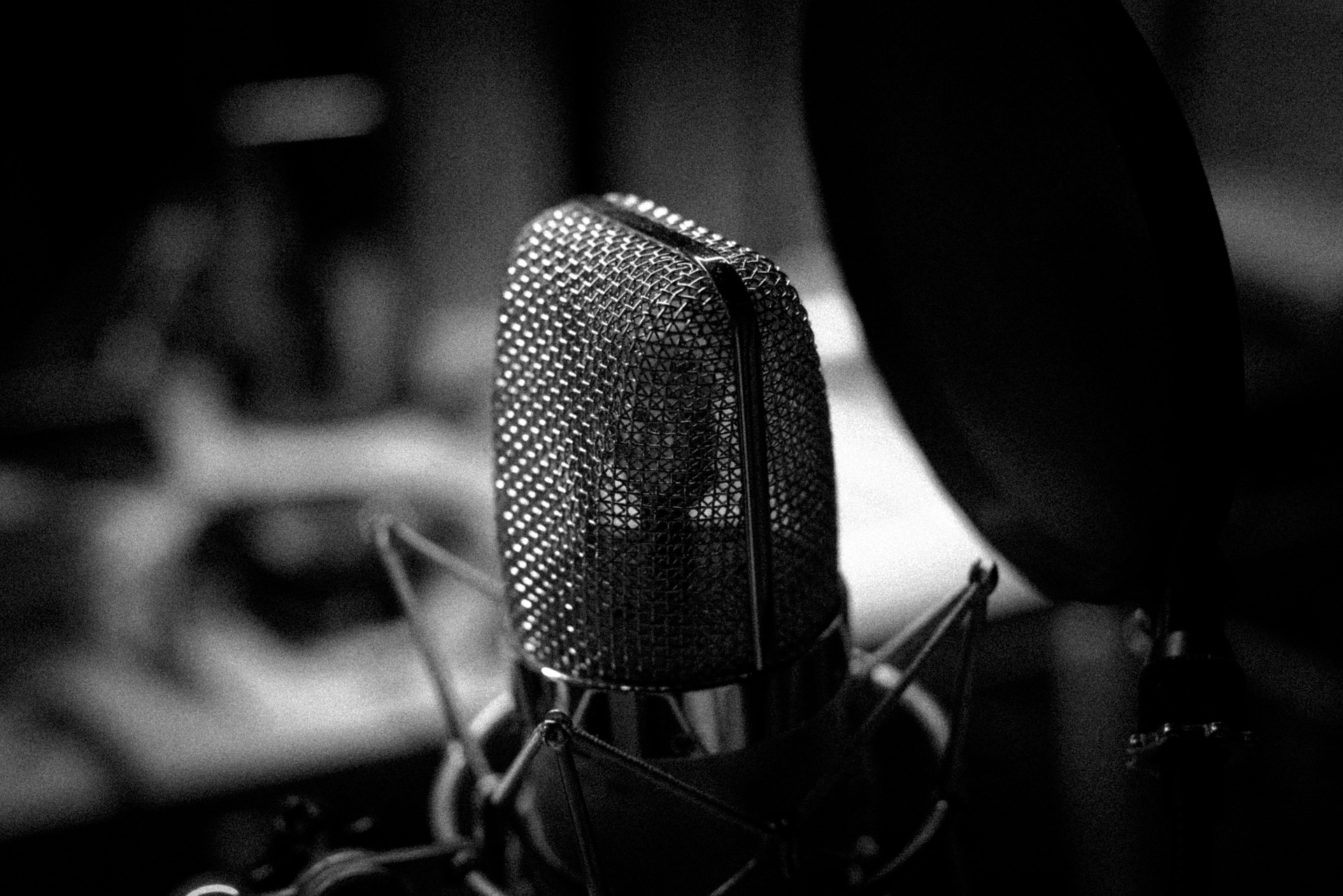 4 Voice Over Equipment Setups for Your Home Recording Studio