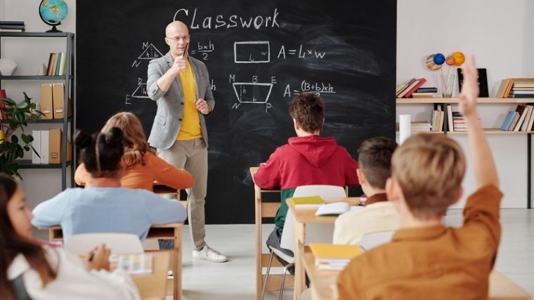 What s The Average Teacher Salary 2023 Figures 
